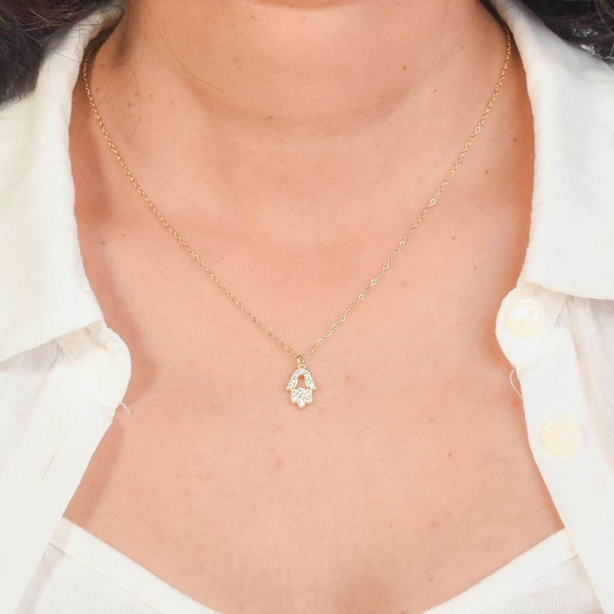 Glistening Hamsa Necklace - Upakarnaproduct_type