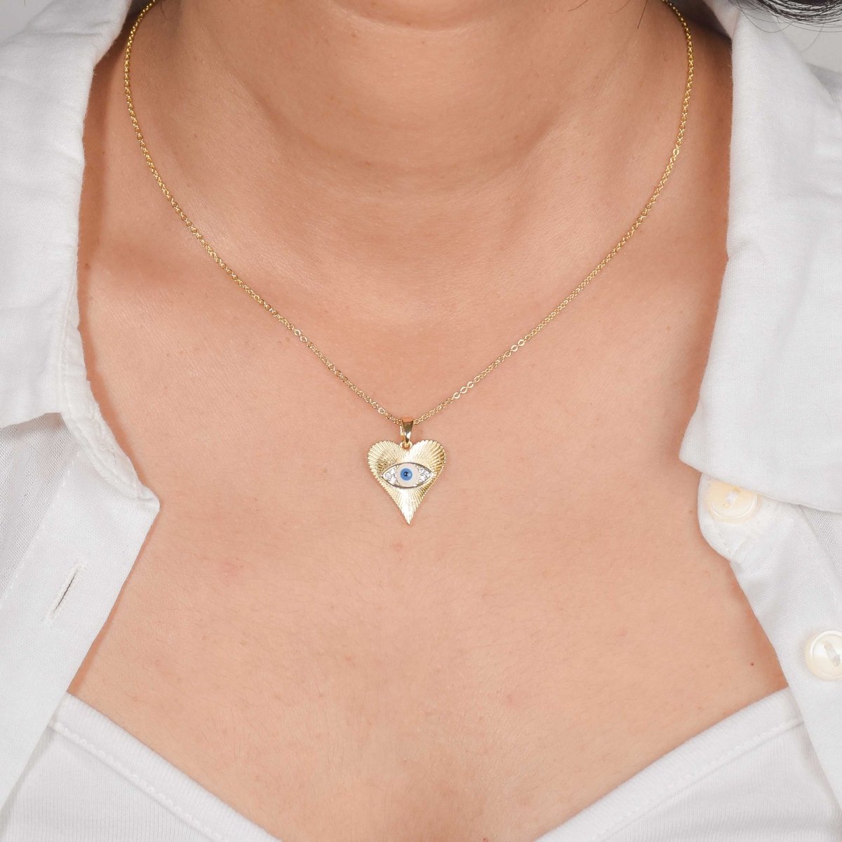 Heart Evil Eye Necklace - Upakarnaproduct_type