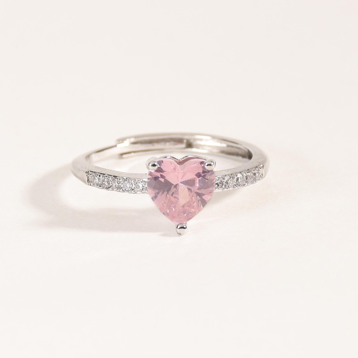 Heart Shaped Ring - Upakarnaproduct_type