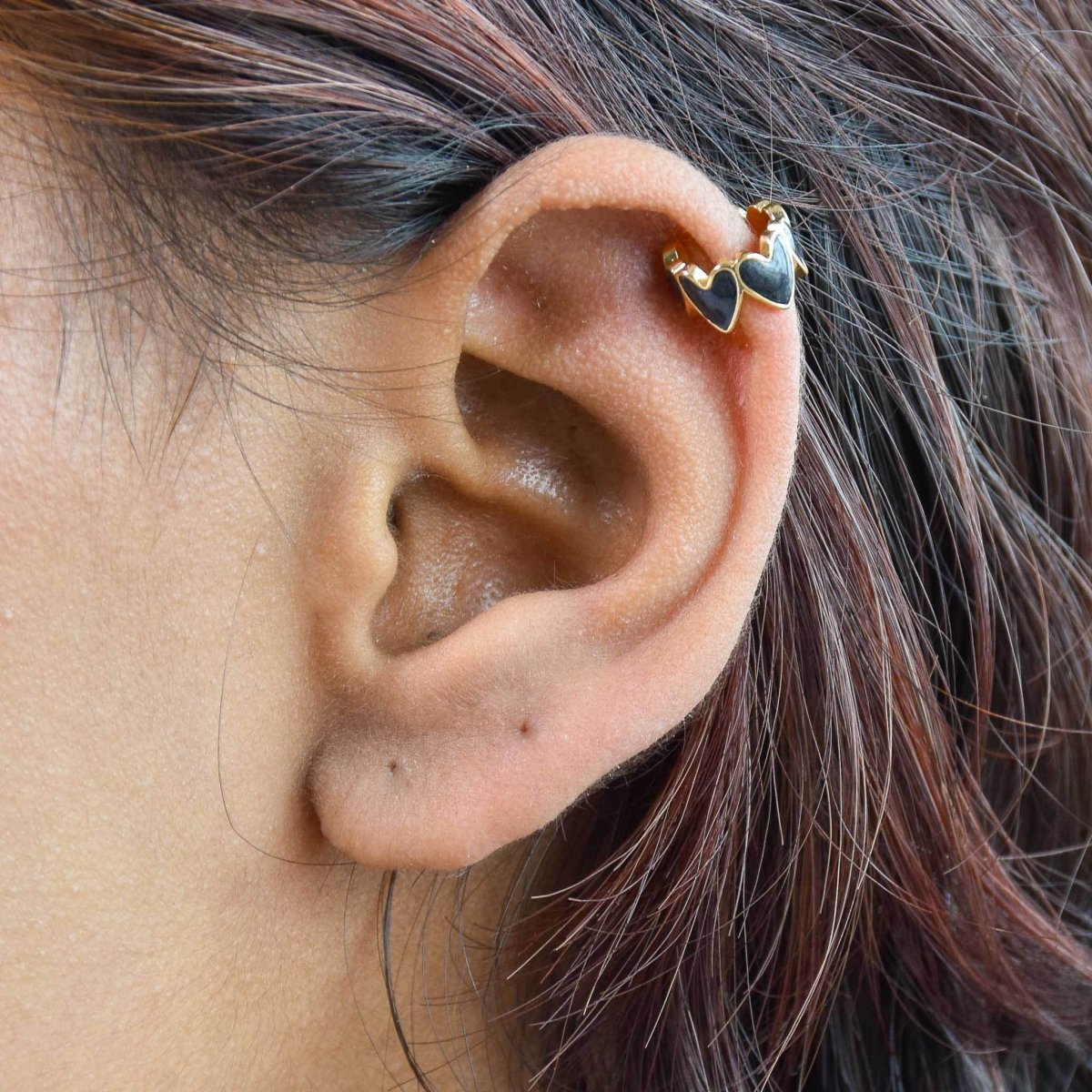 Heartfelt Ear Cuff - Upakarnaproduct_type