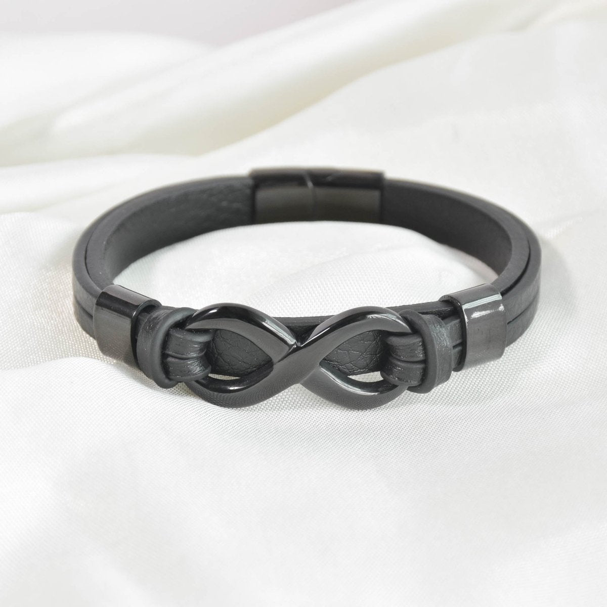 Infinity Loop Men Bracelet - Upakarnaproduct_type