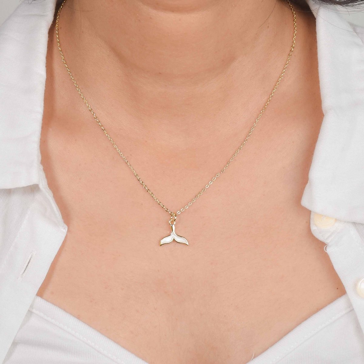Ocean Fin Necklace - Upakarnaproduct_type