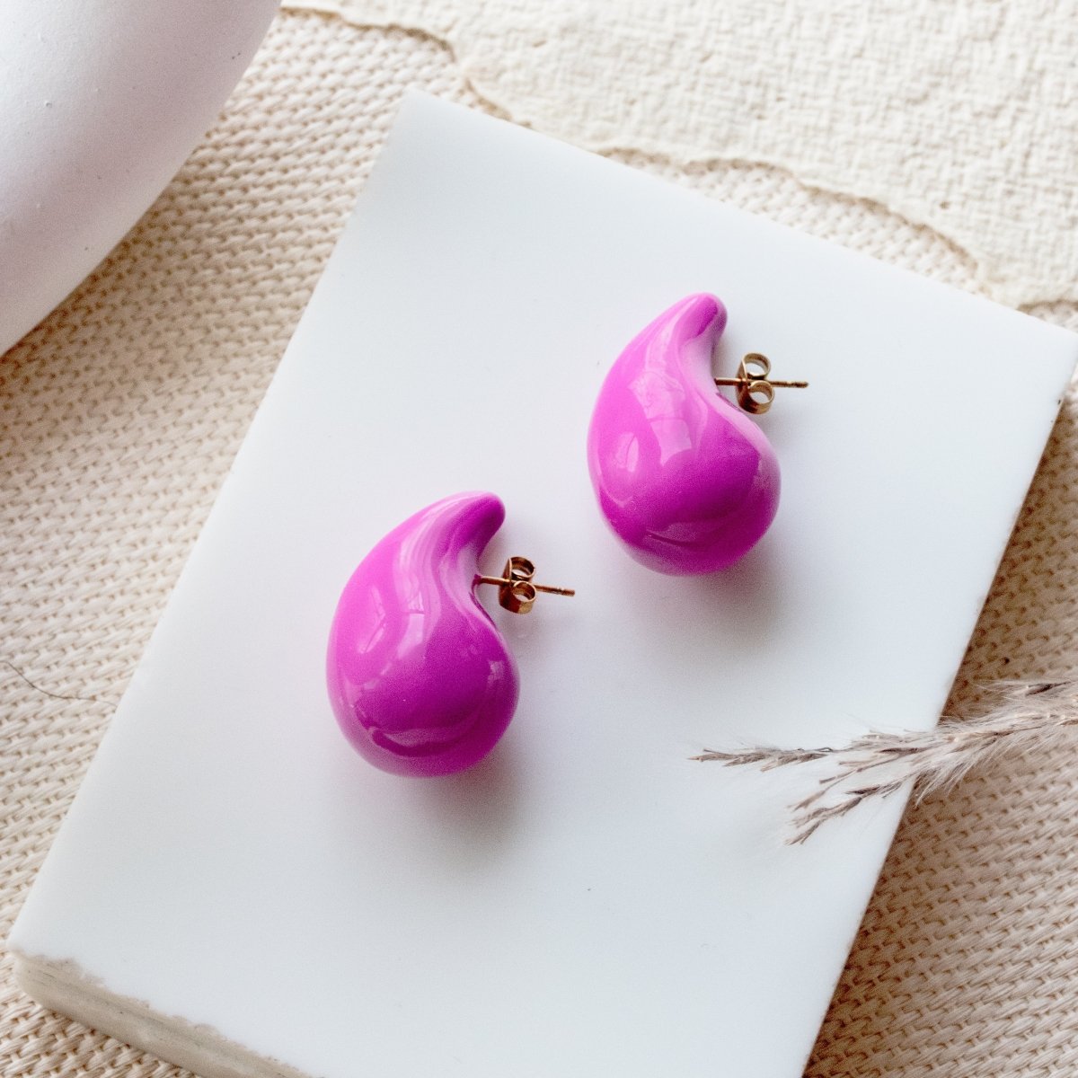 Pastel Tear Drop Earrings - Upakarnaproduct_type