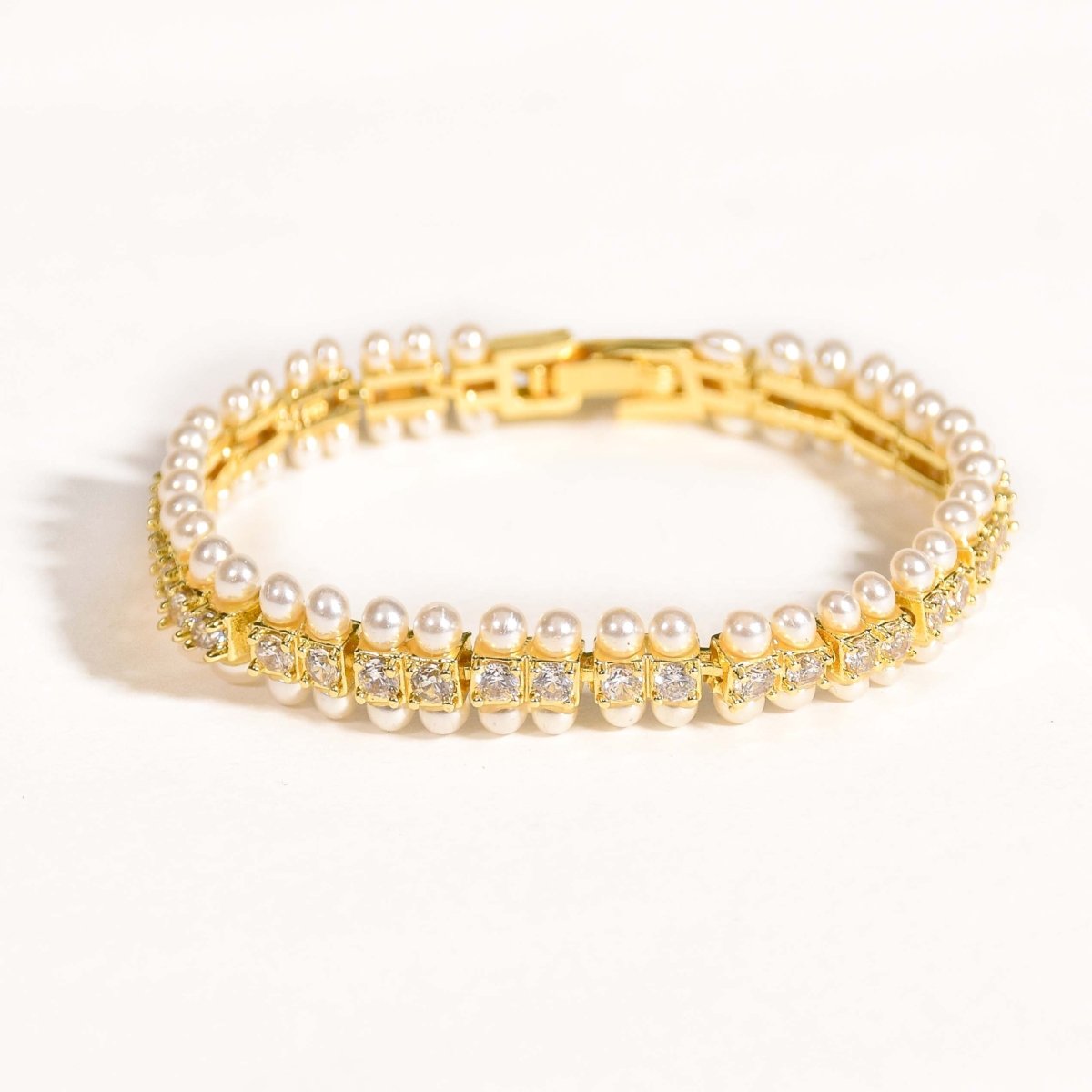 Pearl Diamond Tennis Bracelet - Upakarnaproduct_type
