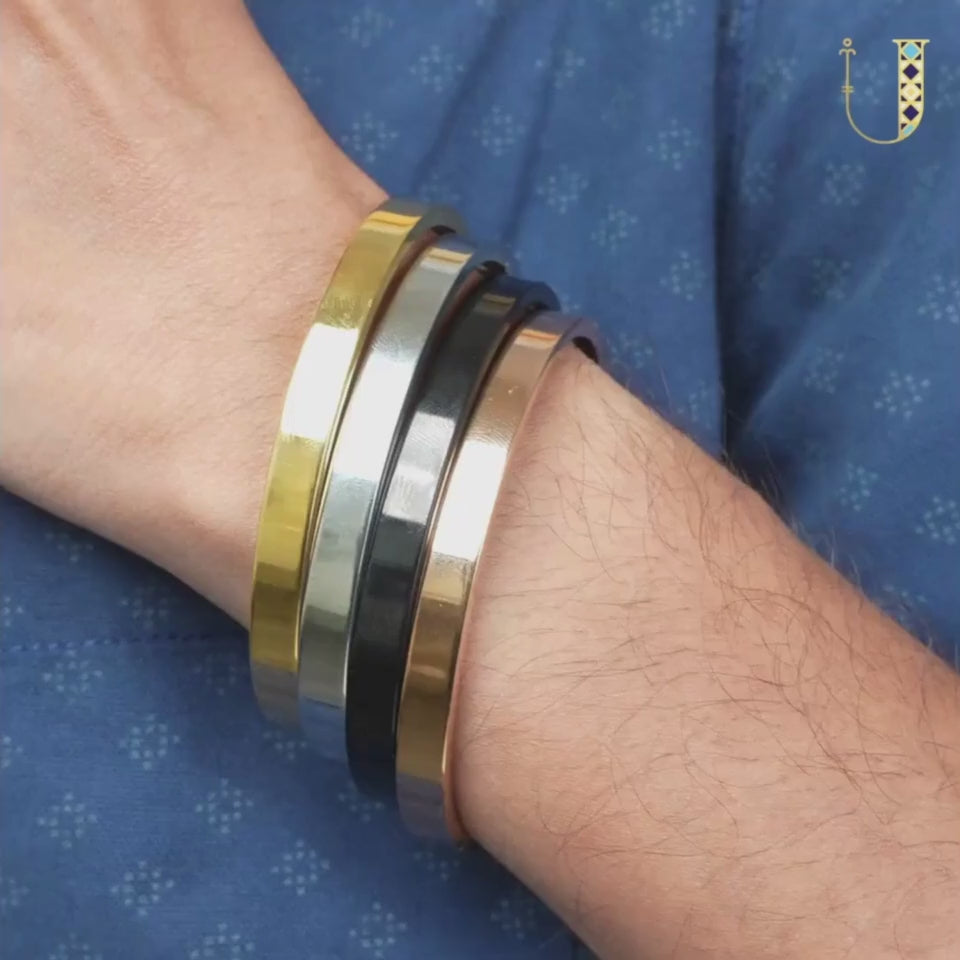 Classic solid men’s kada with a sleek matte finish and anti-tarnish design, available in rosegold, silver, golden, and black, perfect for everyday wear and effortless masculine styling.
