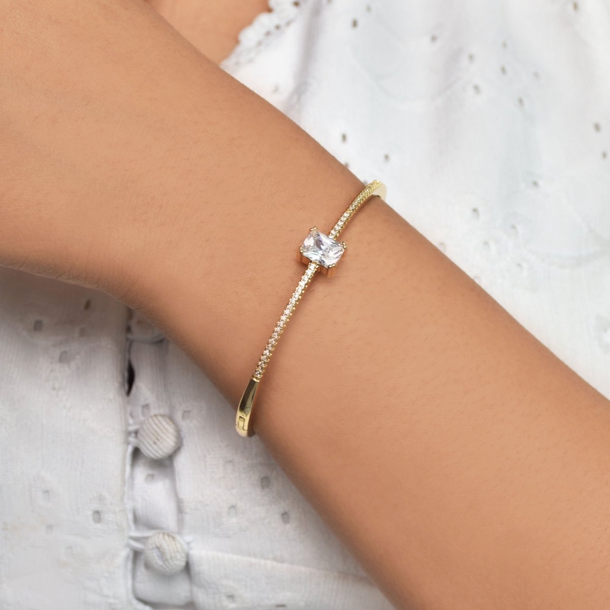 Regal Emerald Bangle Stack - Upakarnaproduct_type