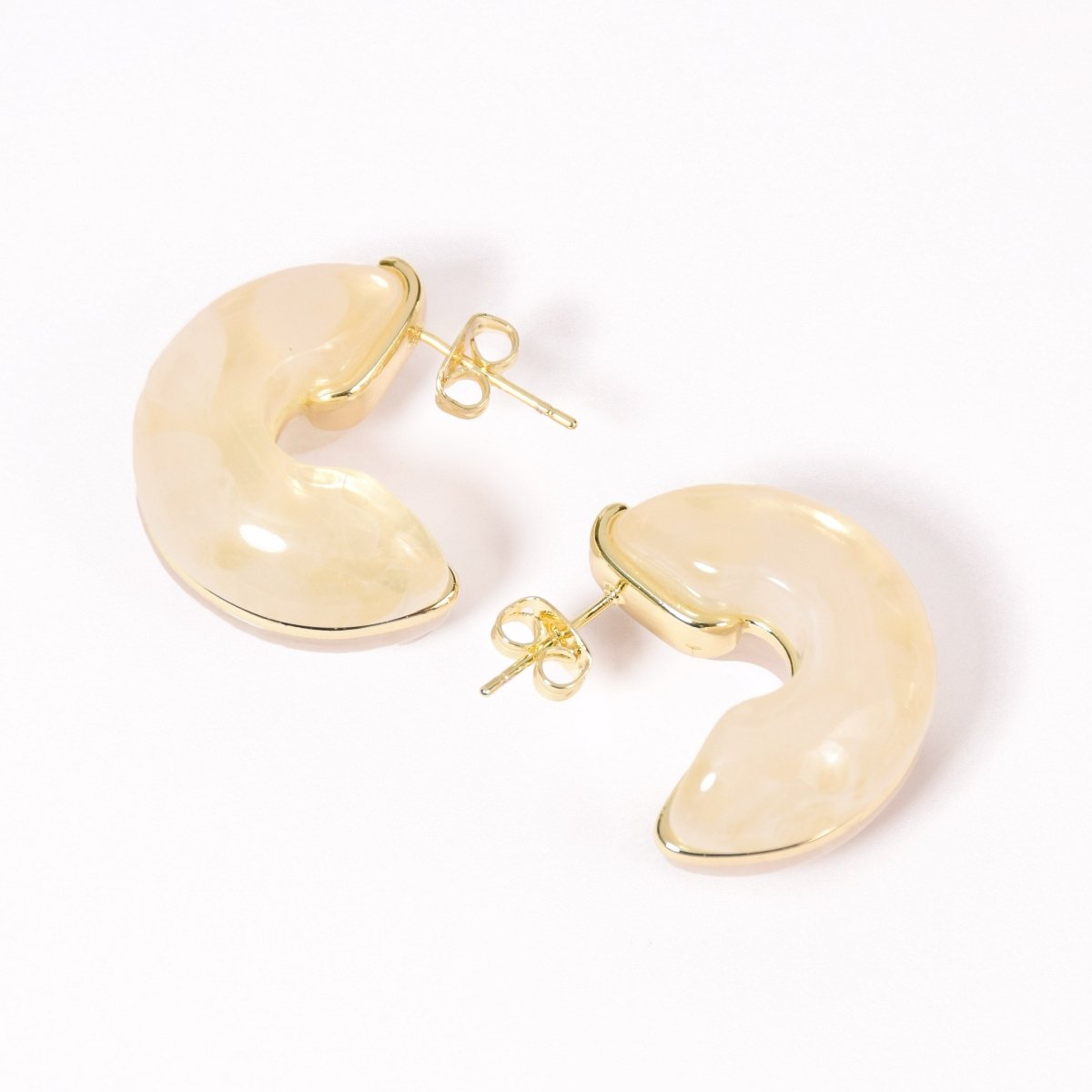 Resin Half Hoops - Upakarnaproduct_type