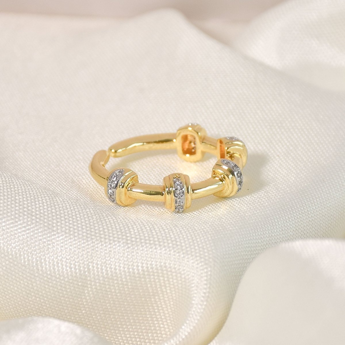 Rhinestone Node Bangle & Ring Set - Upakarnaproduct_type