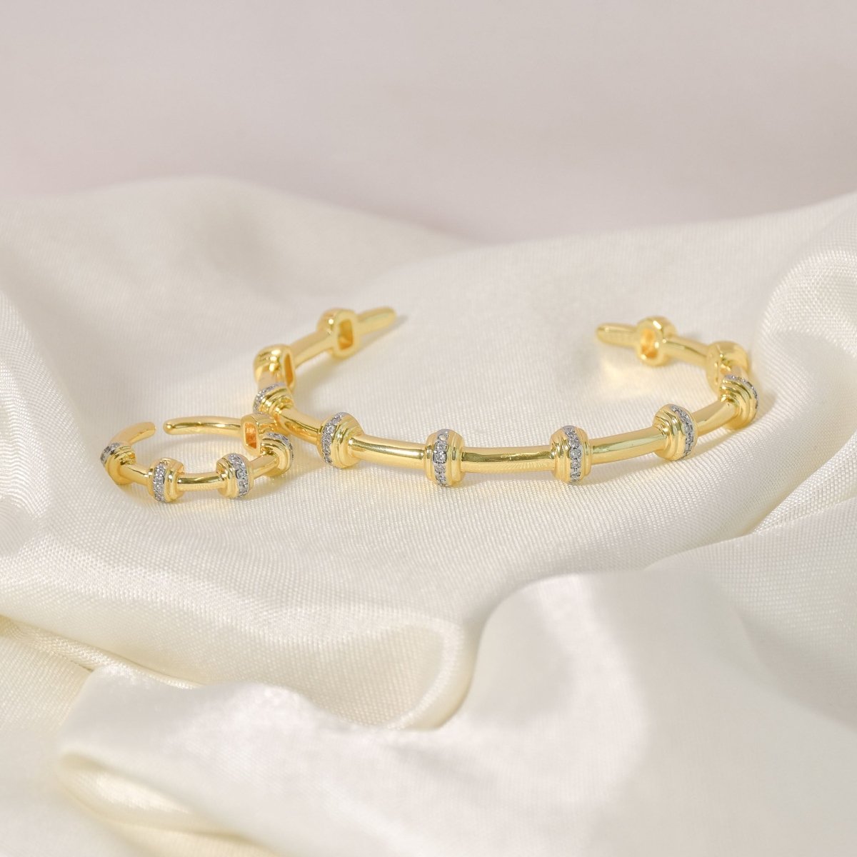 Rhinestone Node Bangle & Ring Set - Upakarnaproduct_type