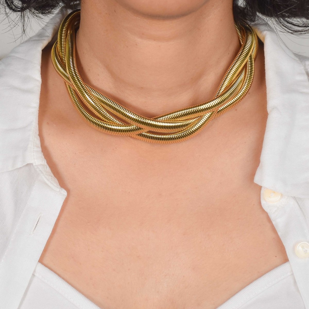 Rope Chunky Triple Layered Choker - Upakarnaproduct_type