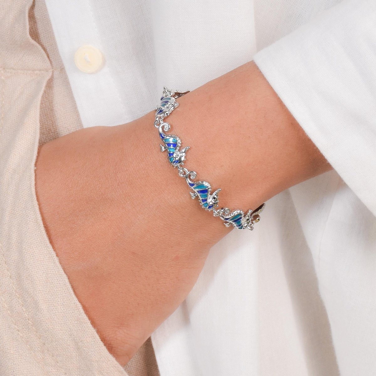Seahorse Enamel Tennis Bracelet - Upakarnaproduct_type