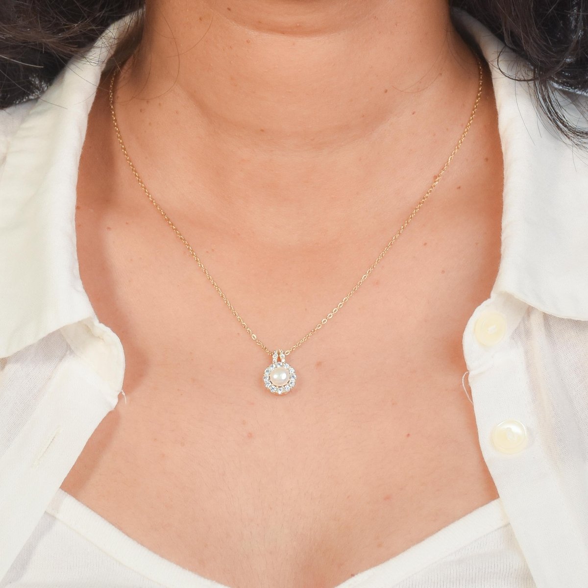 Sparkle Pearl Necklace - Upakarnaproduct_type