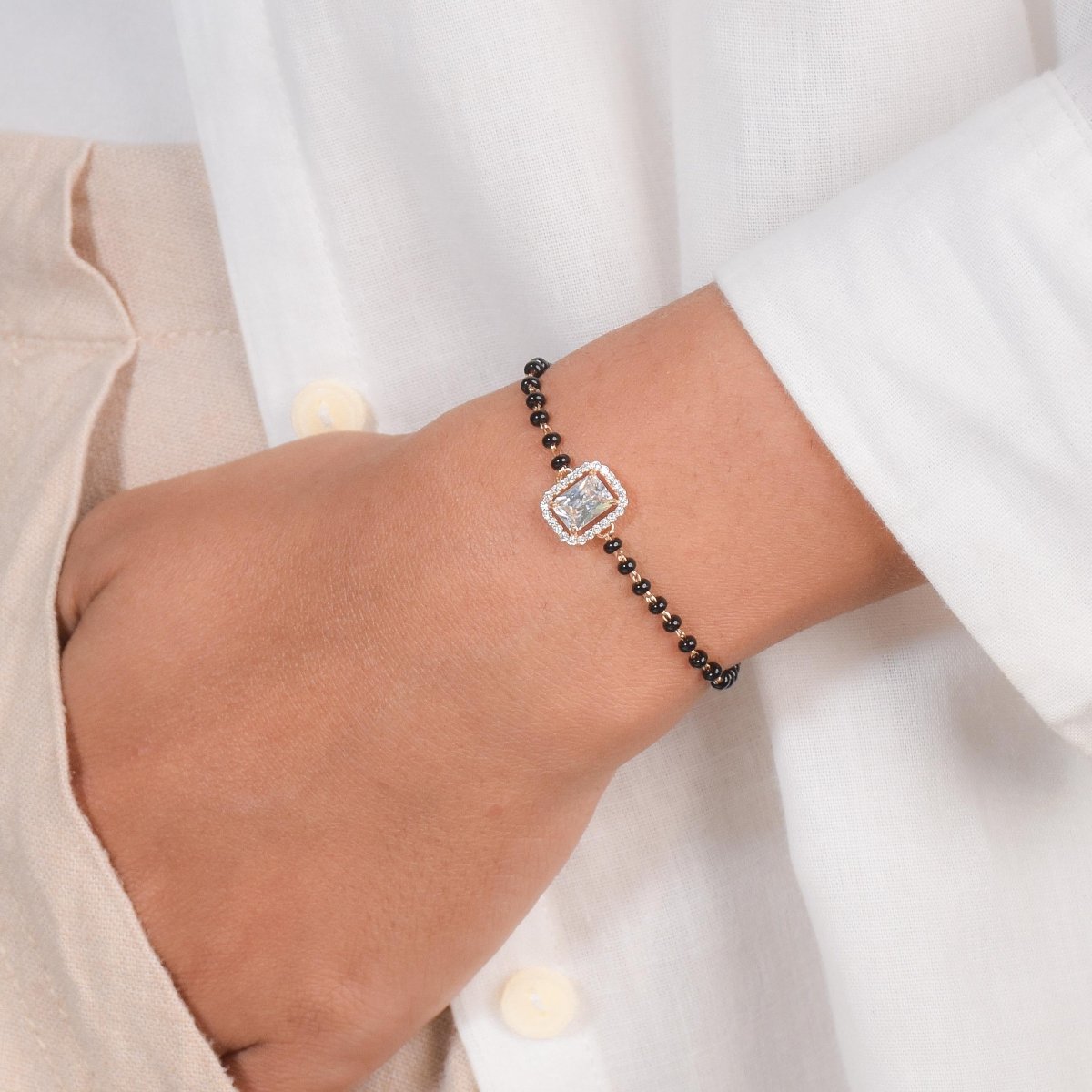 Square Diamond Mangalsutra Bracelet - Upakarnaproduct_type