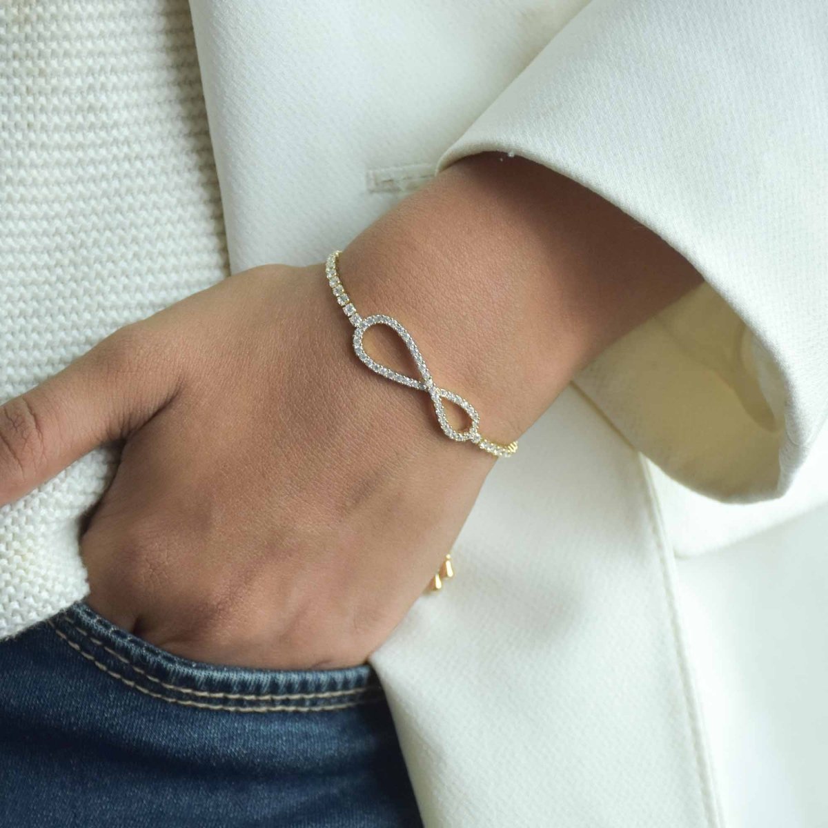 Studded Infinity Bracelet - Upakarnaproduct_type