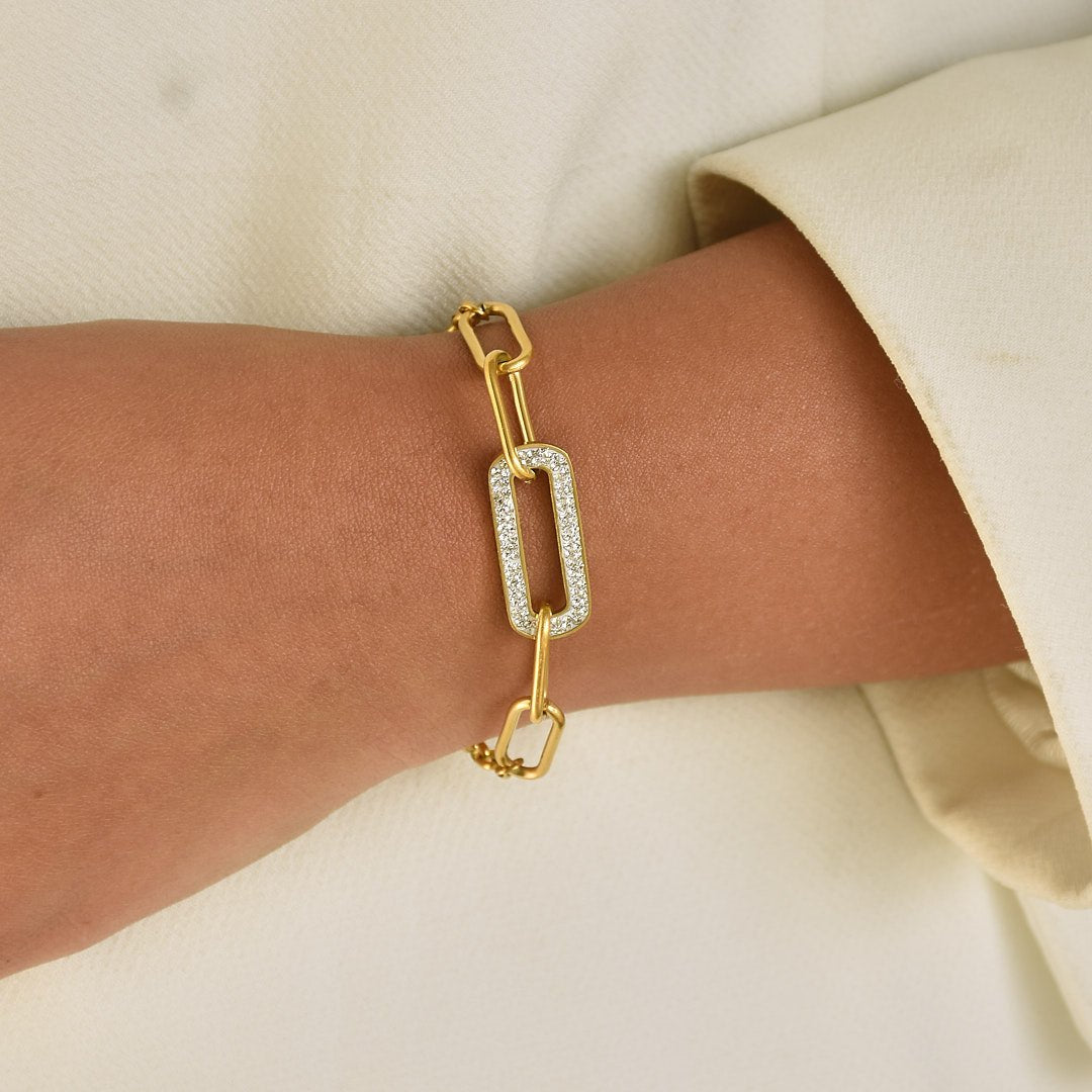 Studded Link Chain Bracelet - Upakarnaproduct_type