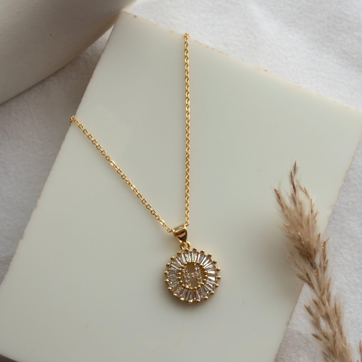 The Personalised Initial Necklace - Upakarnaproduct_type