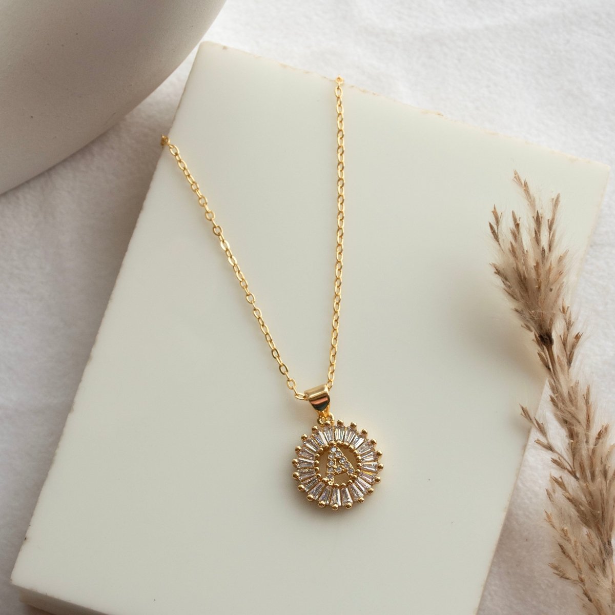 The Personalised Initial Necklace - Upakarnaproduct_type