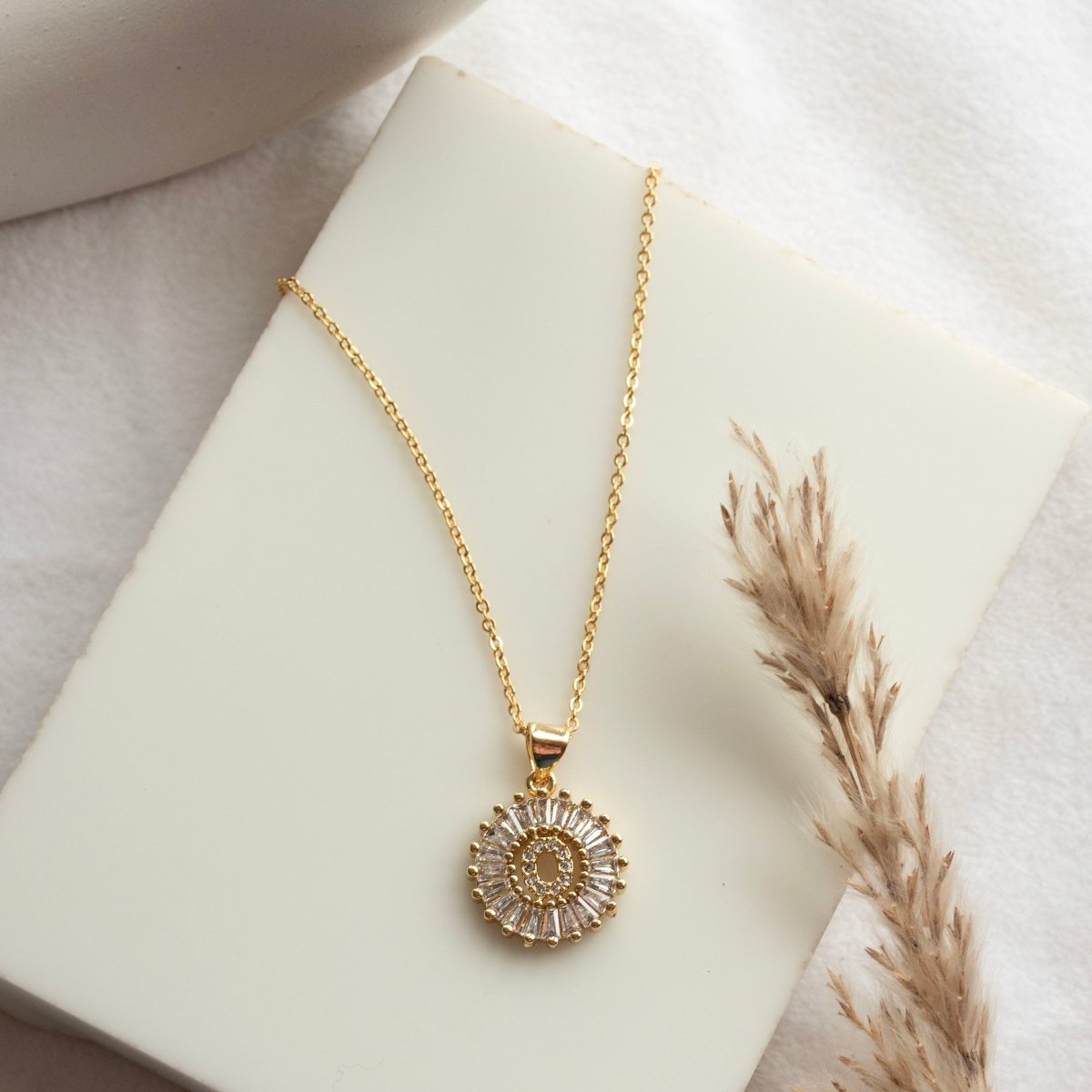 The Personalised Initial Necklace - Upakarnaproduct_type