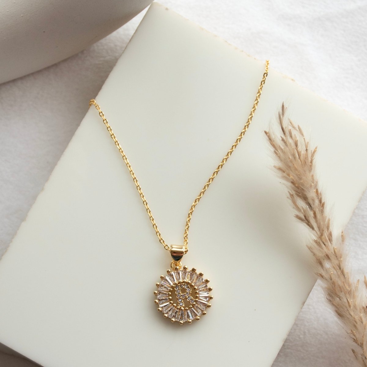 The Personalised Initial Necklace - Upakarnaproduct_type
