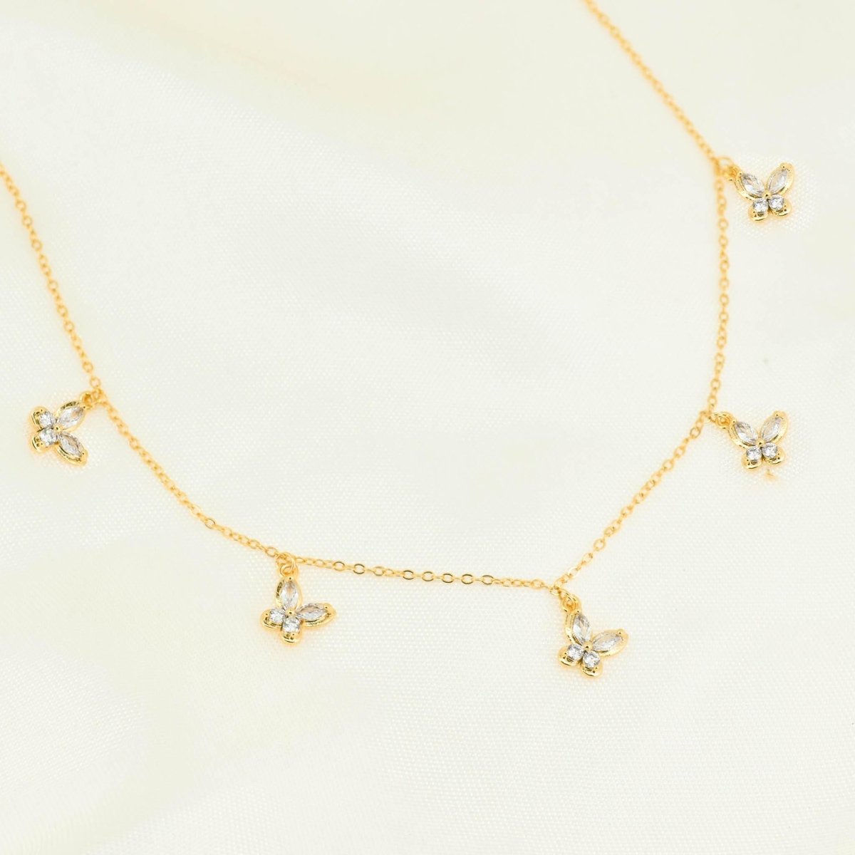 Whimsical Butterfly Necklace Set - Upakarnaproduct_type