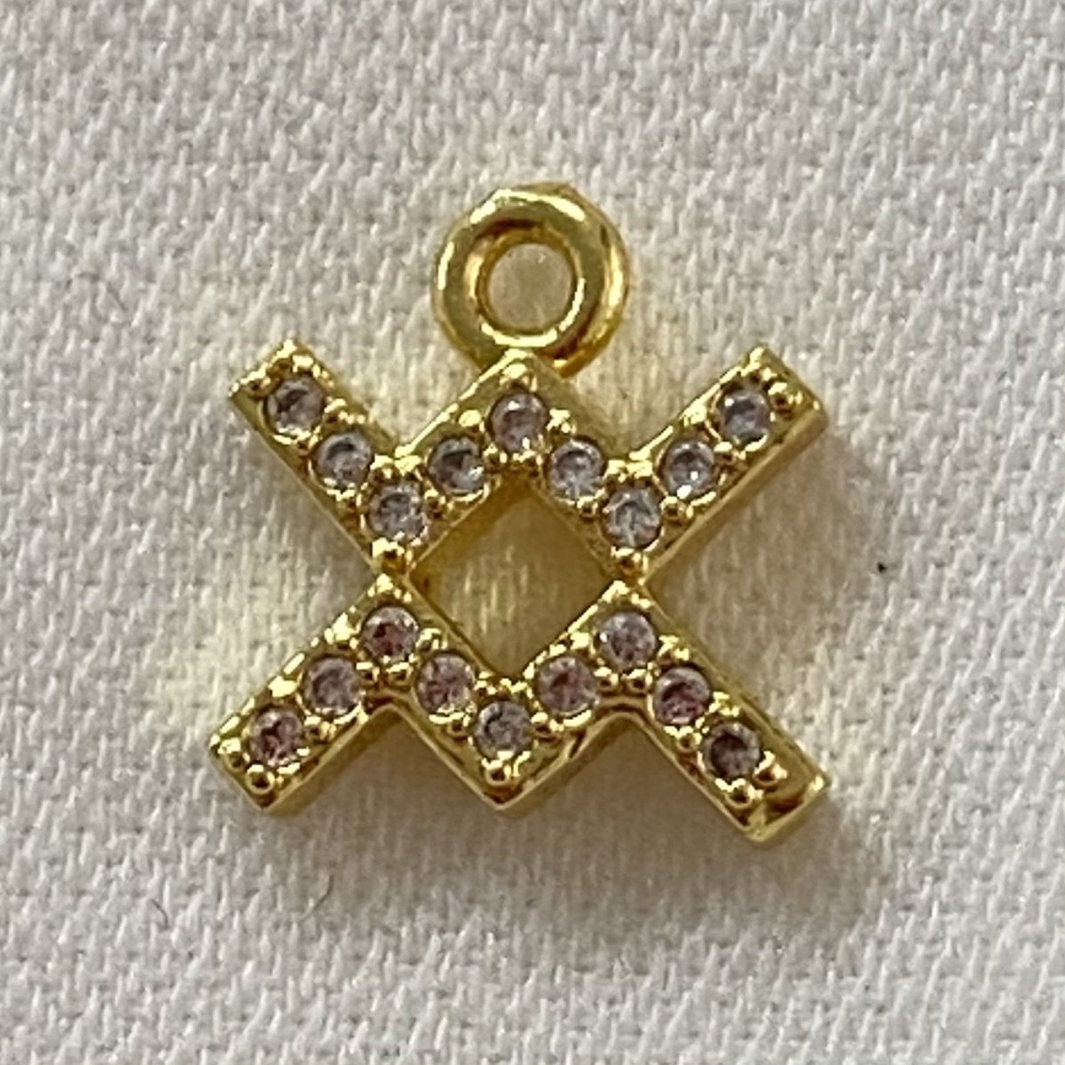 Dainty Star Sign Necklace - Upakarnaproduct_type