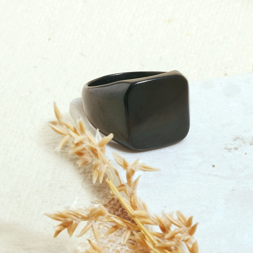 Matte Onyx Men Ring - Upakarnaproduct_type