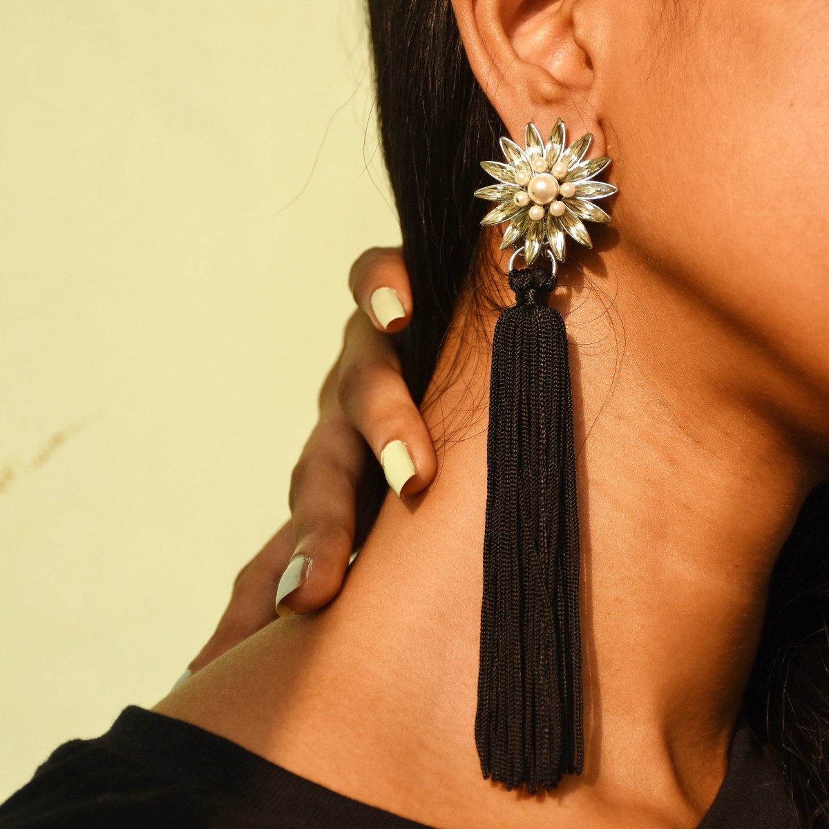Midnight Sunflower Thread Earrings - Upakarnaproduct_type