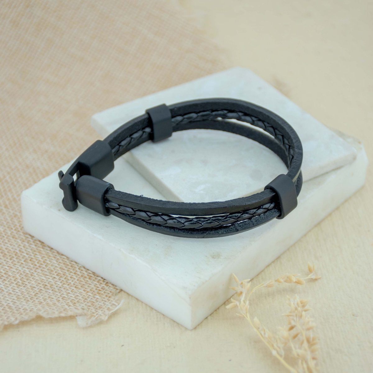 Rope Triple Layered Bracelet - Upakarnaproduct_type