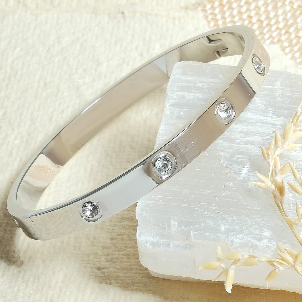 Studded Bangle - Upakarnaproduct_type